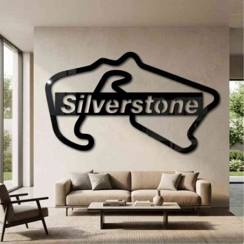 cuadro recortado en metal del circuito de silverstone.